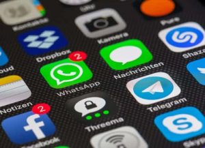 mensajeria: WhatsApp vs Telegram